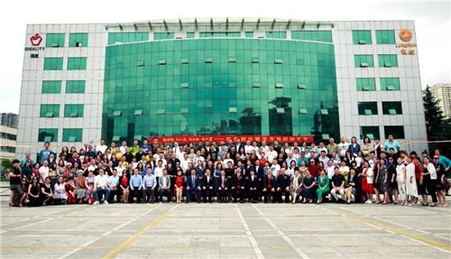 ���봴ҵ��Ӣ�г������������ʢ����У�