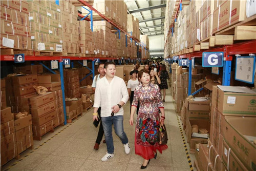 ���봴ҵ��Ӣ�г������������ʢ����У�