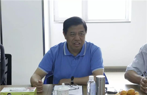青岛市海洋发展局局长苟团年陪同秦皇岛副市长一行考察康尔生物