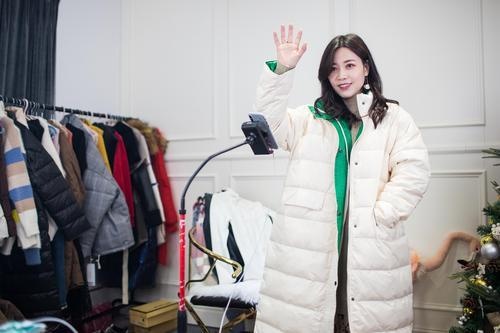 直播带货成商家营销新利器 未来能走多远-中国商网|中国商报社0