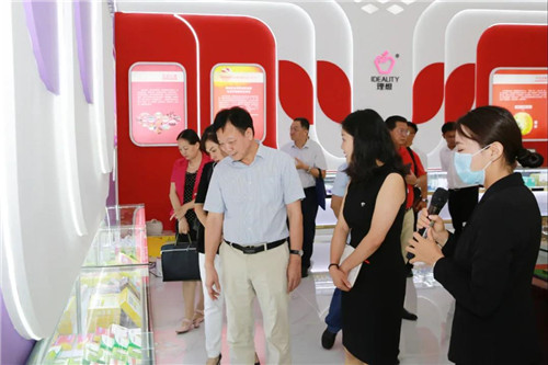 ���������������Ա������ϯ�������ʶ�ݰ�����롢������������