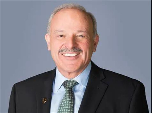 康宝莱营养专家大卫•赫伯博士:代餐奶昔真的能减肥吗?