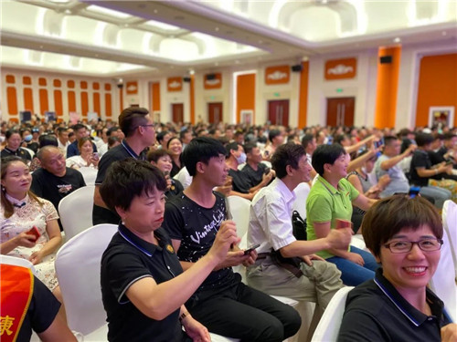 康尔绿厨“第二届中国安全食品进万家工程发布会”走进苏州