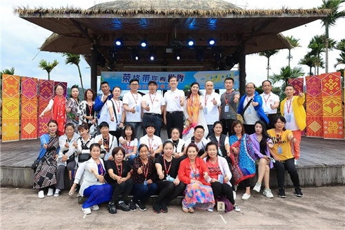 荣光绽放,梦想起航!荣格带你看世界•三亚奢享之旅”闪耀绽放!