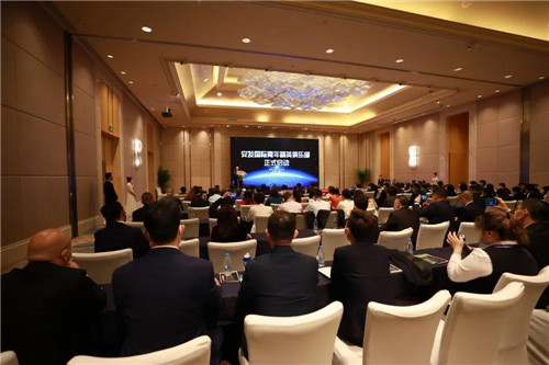 �����������꾫Ӣ���ֲ���������ߵ�һ����ֲ�ϵ�л�ɹ��ٰ�