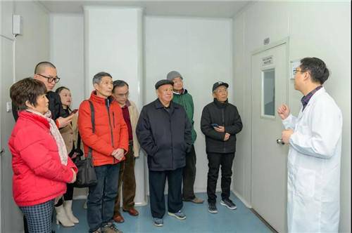 春芝堂“健康助力 爱善同行”公益捐助活动用爱心筑起健康长城