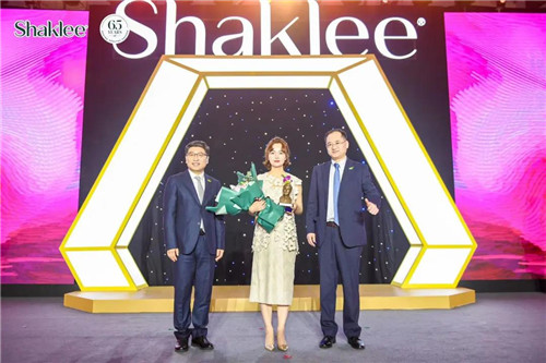 焕新颜，一起燃丨直击嘉康利2021年年度盛典