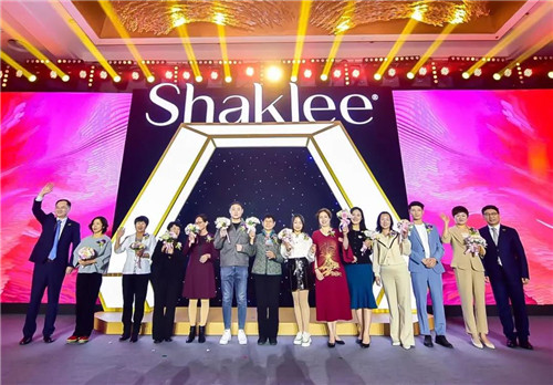 焕新颜，一起燃丨直击嘉康利2021年年度盛典