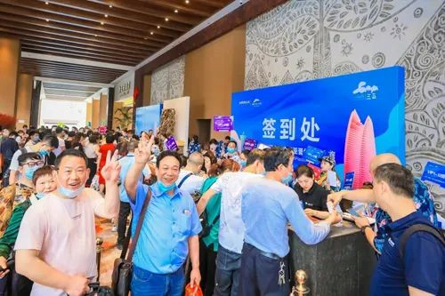 三生2021年“浪涌·三亚”晋级激情之旅举行