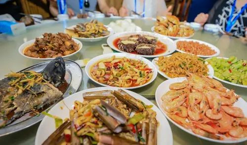 三生2021年“浪涌·三亚”晋级激情之旅举行