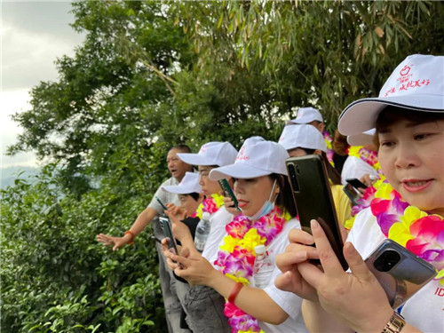 2021理想创业精英千年茶乡探秘之旅:国际茶日,茶山朝圣